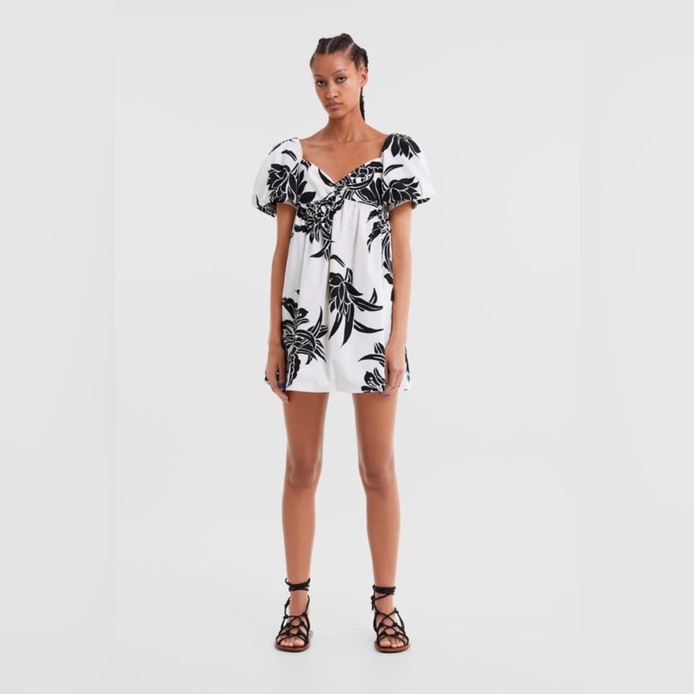 Zara Size S Black and White Floral Mini Dress
